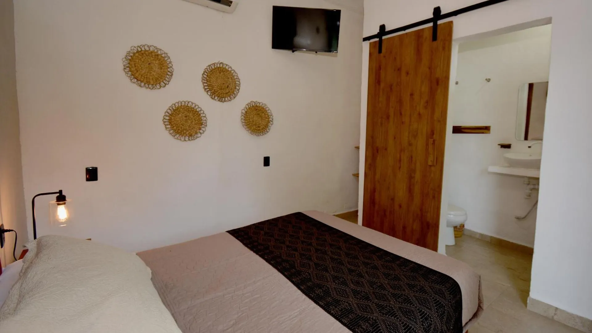 Casa Delia Hotel Downtown Bacalar Kro